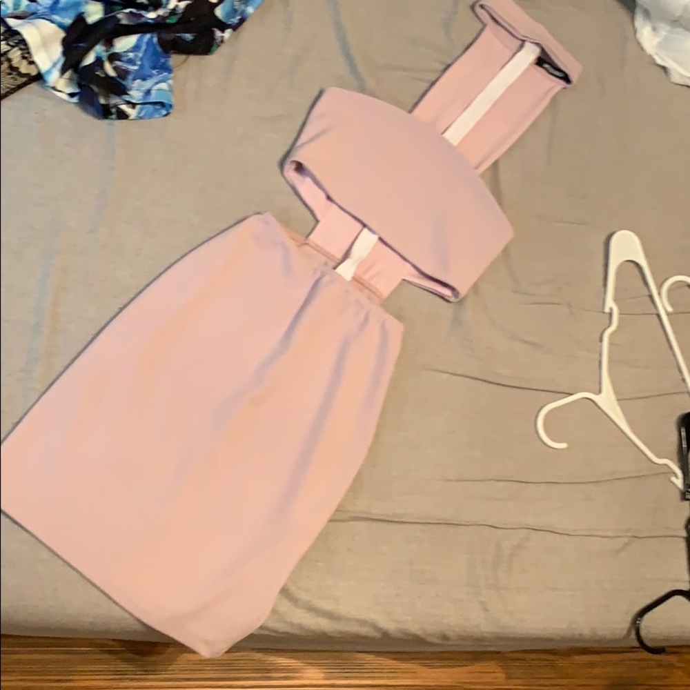 Missguided cutout dress size 1 - Picture 2 of 3